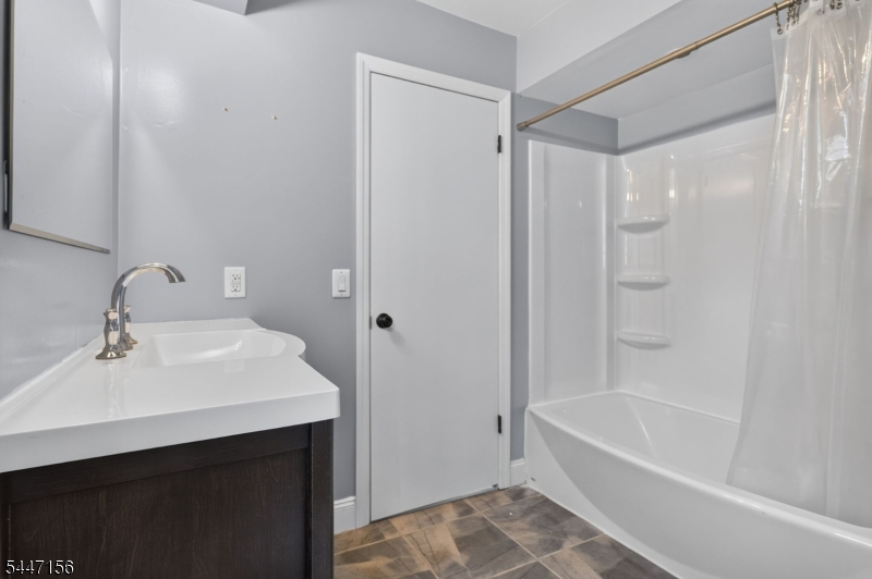 238 Sutphin Lane Hillsborough NJ 08844