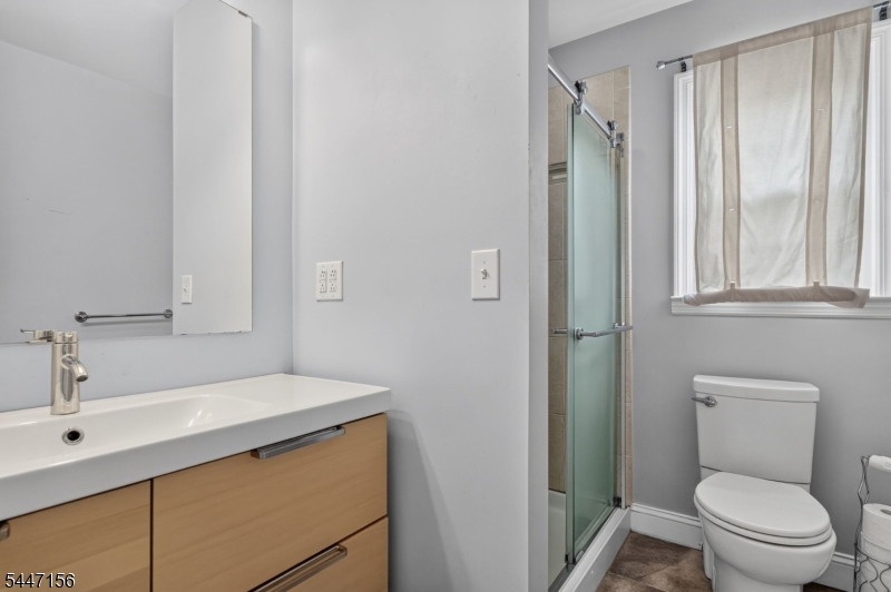 238 Sutphin Lane Hillsborough NJ 08844