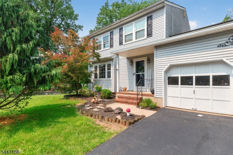 238 Sutphin Lane Hillsborough NJ 08844
