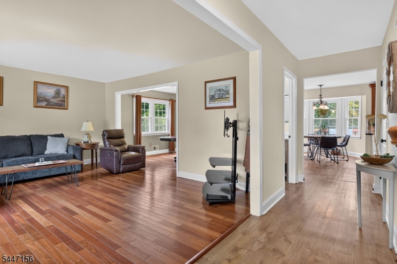 238 Sutphin Lane Hillsborough NJ 08844