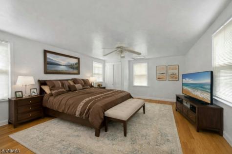 52 Passaic Avenue Livingston NJ 07039