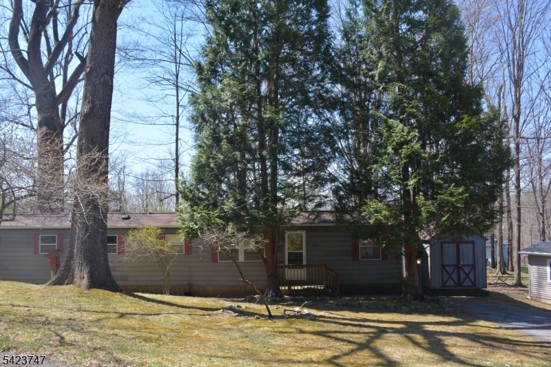 10 Watergate Drive High Bridge NJ 08829