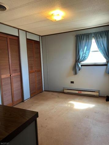 10 Watergate Drive High Bridge NJ 08829