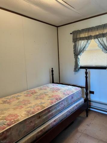 10 Watergate Drive High Bridge NJ 08829