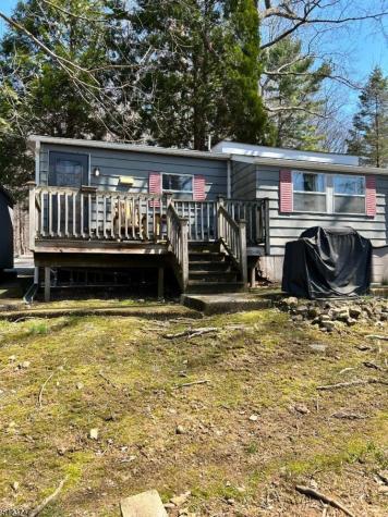 10 Watergate Drive High Bridge NJ 08829