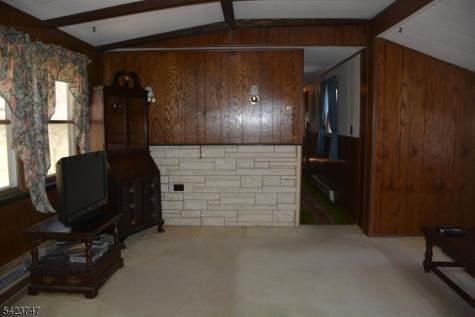 10 Watergate Drive High Bridge NJ 08829