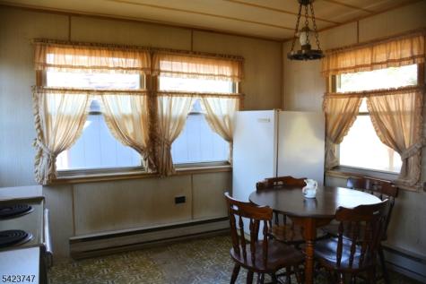 10 Watergate Drive High Bridge NJ 08829
