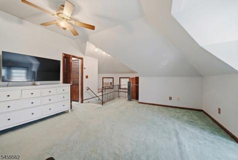166 Bergen Avenue Ridgefield Park Village NJ 07660