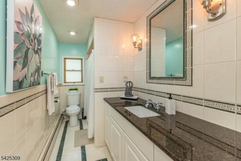 110 Unger Avenue Hopatcong NJ 07874