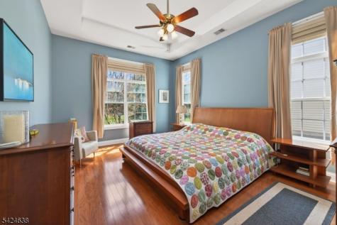23 Schindler Court Franklin NJ 08873
