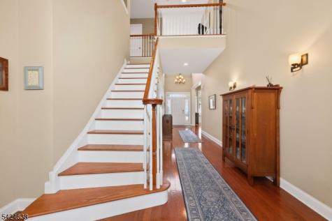 23 Schindler Court Franklin NJ 08873