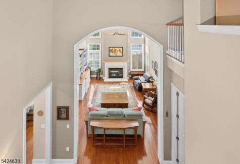 23 Schindler Court Franklin NJ 08873