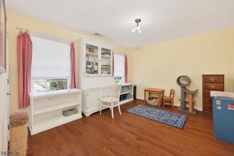 23 Schindler Court Franklin NJ 08873