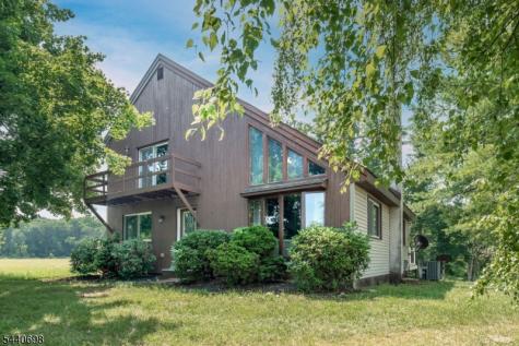 313 Union Brick Road Hope NJ 07825