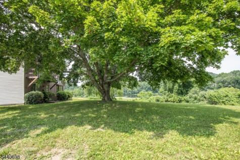 313 Union Brick Road Hope NJ 07825