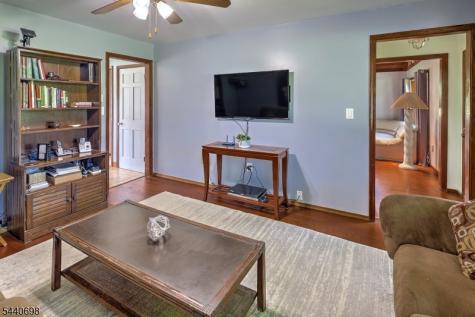 313 Union Brick Road Hope NJ 07825