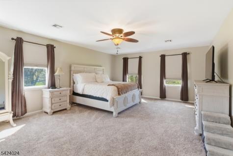 212 Fairfield Lane Hillsborough NJ 08844