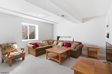 212 Fairfield Lane Hillsborough NJ 08844