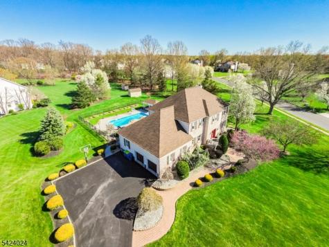 212 Fairfield Lane Hillsborough NJ 08844