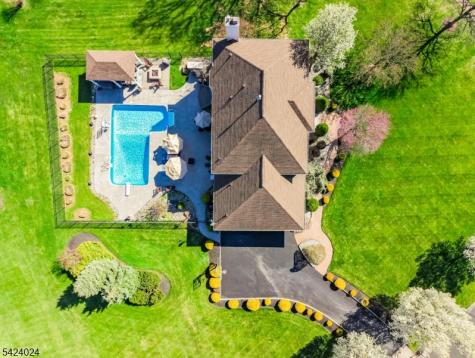212 Fairfield Lane Hillsborough NJ 08844