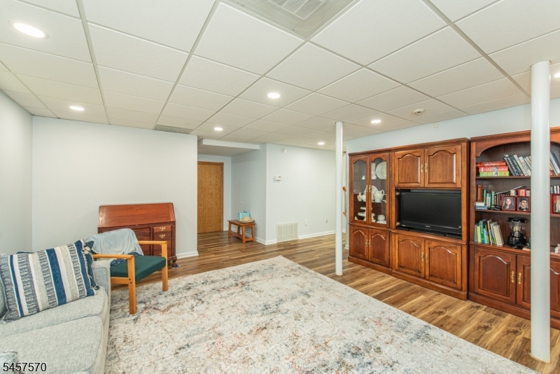 82 N Belair Avenue Hanover NJ 07927