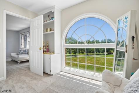 6 Proprietor Lane Readington NJ 08889