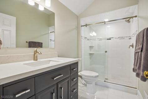 6 Proprietor Lane Readington NJ 08889
