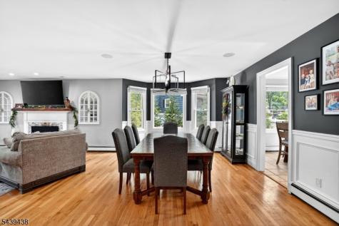 28 Fairview Drive East Hanover NJ 07936