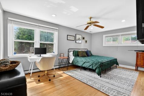 28 Fairview Drive East Hanover NJ 07936