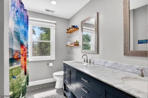 28 Fairview Drive East Hanover NJ 07936