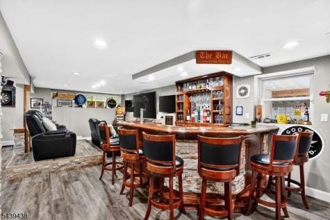 28 Fairview Drive East Hanover NJ 07936