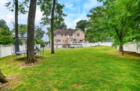 28 Fairview Drive East Hanover NJ 07936