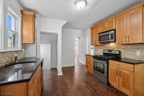 868 Townley Avenue Union NJ 07083