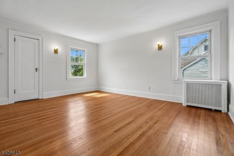 868 Townley Avenue Union NJ 07083