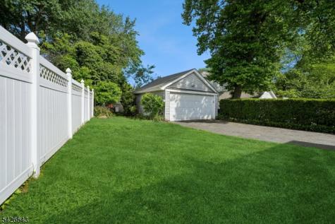 868 Townley Avenue Union NJ 07083