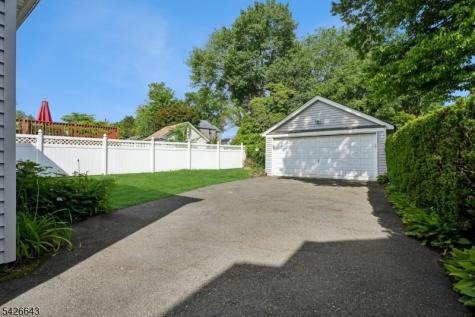868 Townley Avenue Union NJ 07083