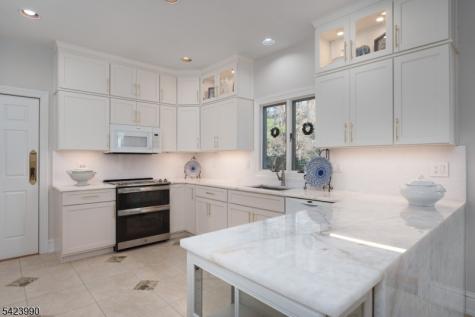39 Red Oak Way Montgomery NJ 08502