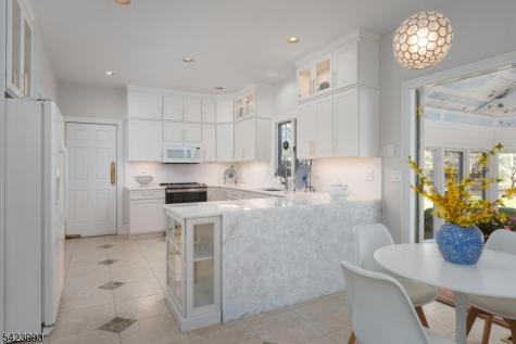 39 Red Oak Way Montgomery NJ 08502