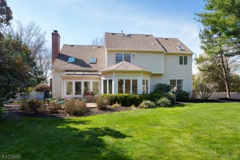 39 Red Oak Way Montgomery NJ 08502