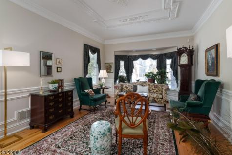 39 Red Oak Way Montgomery NJ 08502