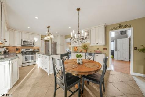 2 Lauren Drive Franklin NJ 08886