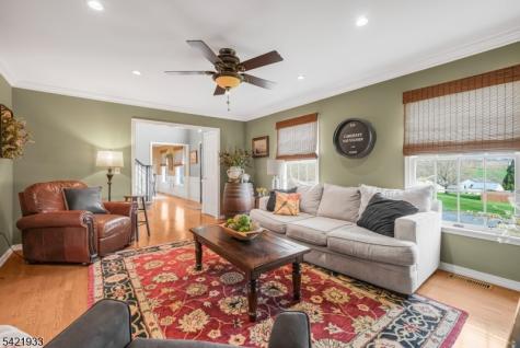 2 Lauren Drive Franklin NJ 08886