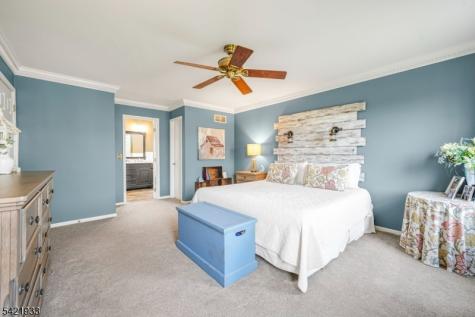 2 Lauren Drive Franklin NJ 08886
