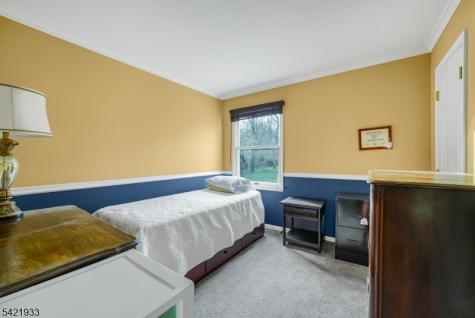 2 Lauren Drive Franklin NJ 08886