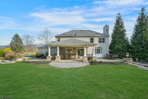 2 Lauren Drive Franklin NJ 08886