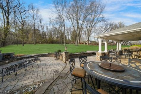 2 Lauren Drive Franklin NJ 08886