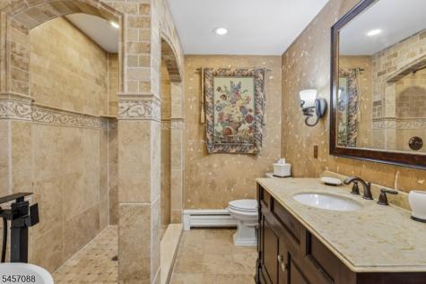 2 Lisa Lane East Hanover NJ 07936