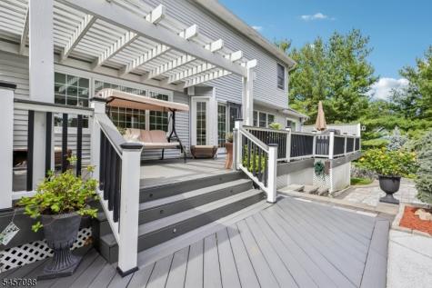 2 Lisa Lane East Hanover NJ 07936