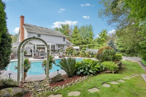 2 Lisa Lane East Hanover NJ 07936