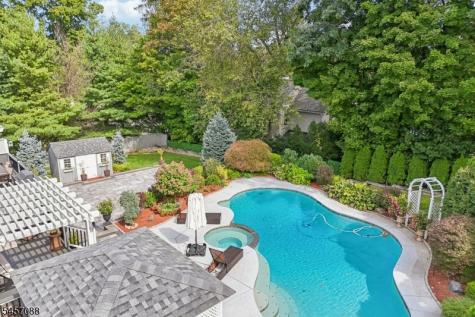 2 Lisa Lane East Hanover NJ 07936